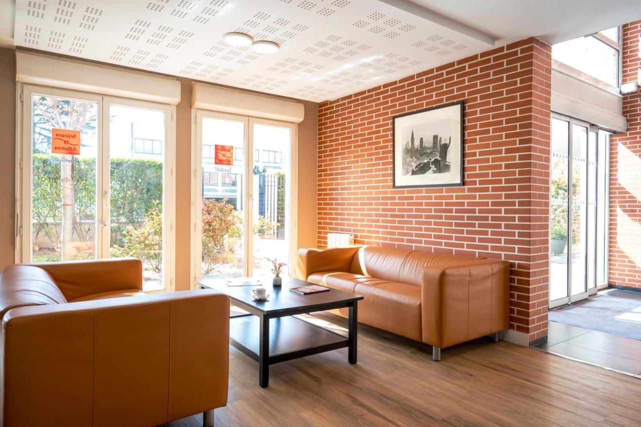 Sejours & Affaires Creteil Le Magistere Aparthotel Bagian luar foto